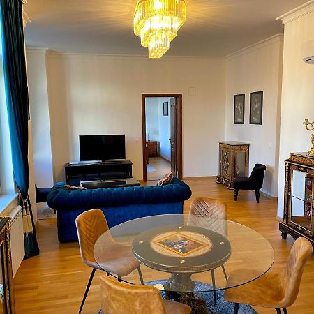 Karlsbad Prestige Daire Dış mekan fotoğraf