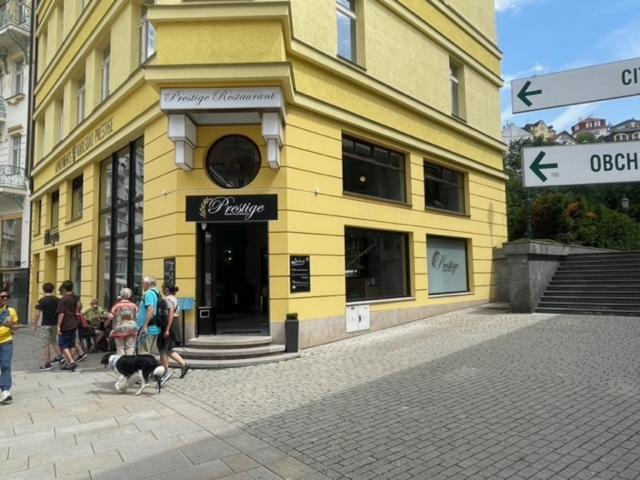 Karlsbad Prestige Daire Dış mekan fotoğraf
