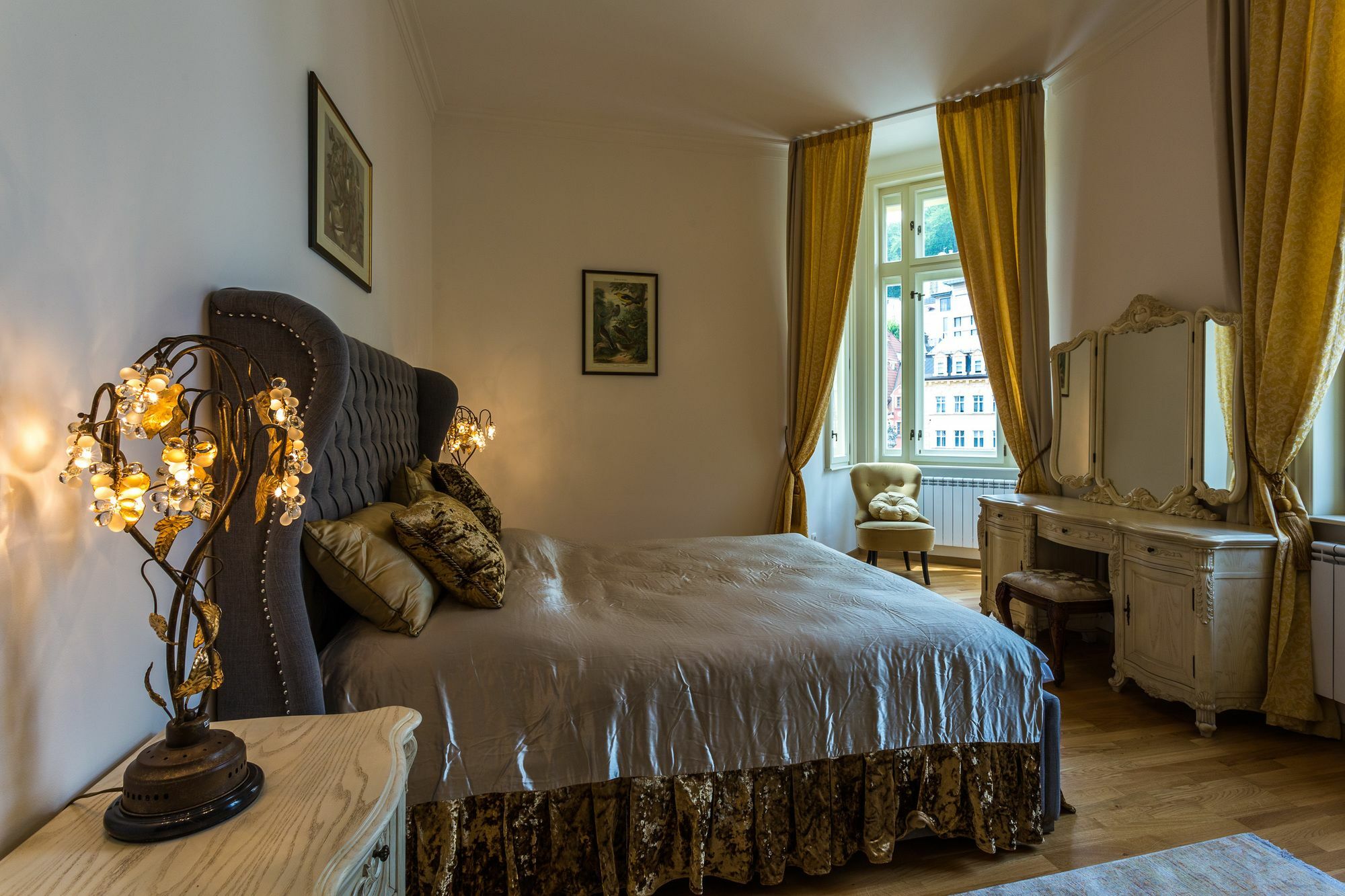 Karlsbad Prestige Daire Dış mekan fotoğraf